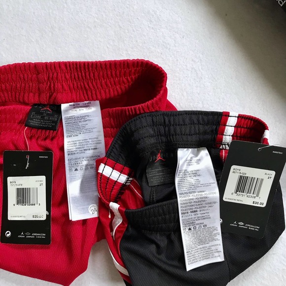 ❌SOLD❌ Jordan NWT Performance Shorts Bundle Boys 2T - Picture 8 of 9
